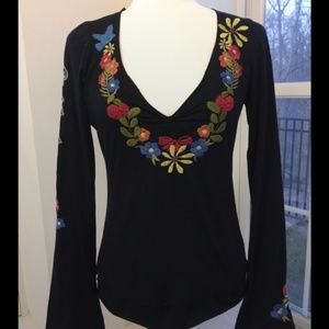 Embroidered JW Los Angeles by Johnny Was Peace and Love top! Size S